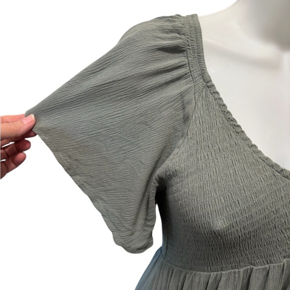 Baltic Born Felicity Smocked Midi Dress Sz S Dusty Sage Spring Summer Boho - Picture 5 of 10